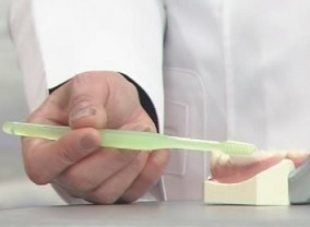 口角を上げる歯磨き